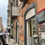 Il nostro viaggio inizia in via Roberto da Bari, dove al civico 74 si staglia dal 1890 l�insegna del panificio Arciuli